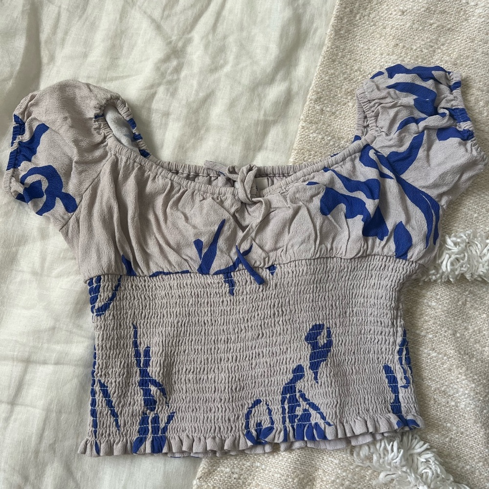 Aritzia blouse XS